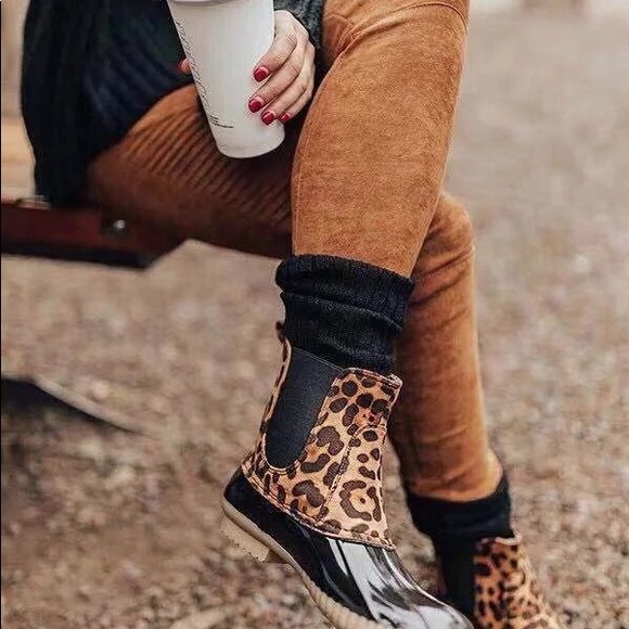 Leopard Vegan Suede Rainboots - Picture 3 of 4